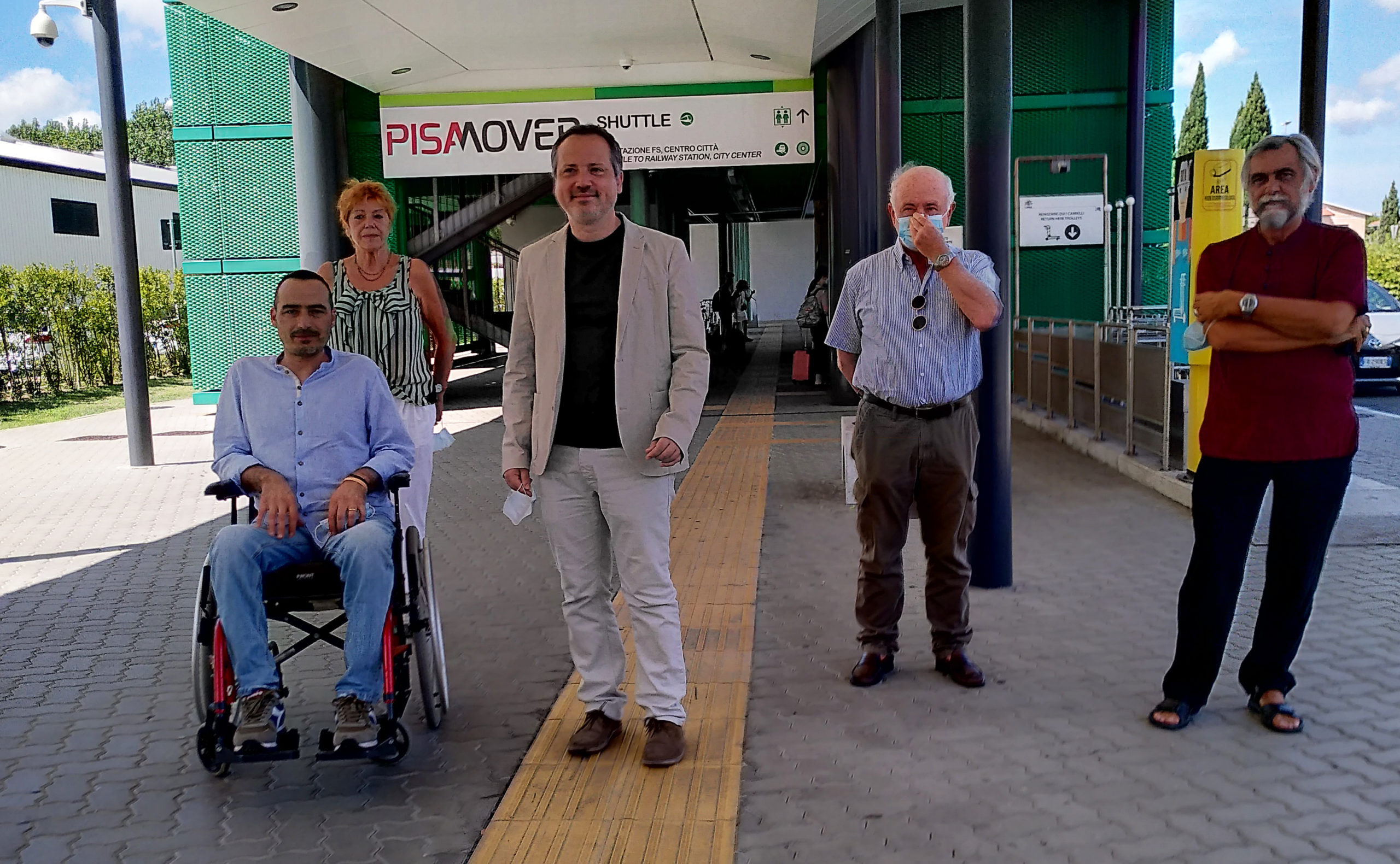 Tommaso Fattori con candidate e candidati di Toscana a Sinistra circ. Pisa